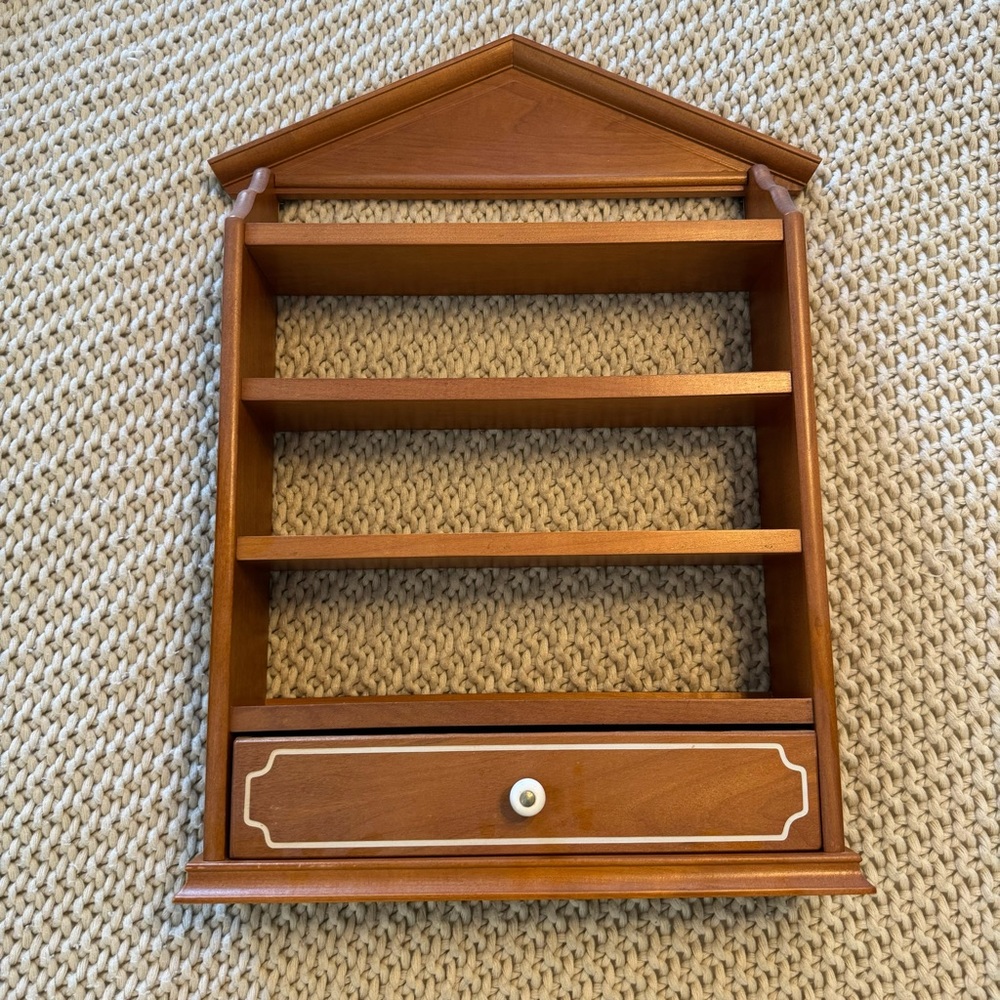 Lenox Spice Village Shelf